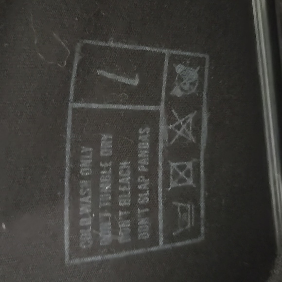 Beastars Legoshi Wild Side Print - Picture 3 of 4